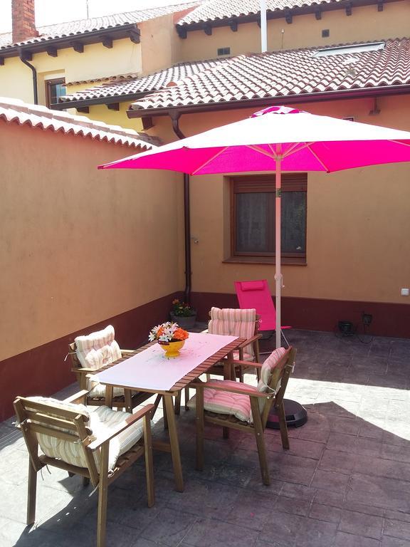 Villalcázar de Sirga Casa Abuela Gaspara I מראה חיצוני תמונה